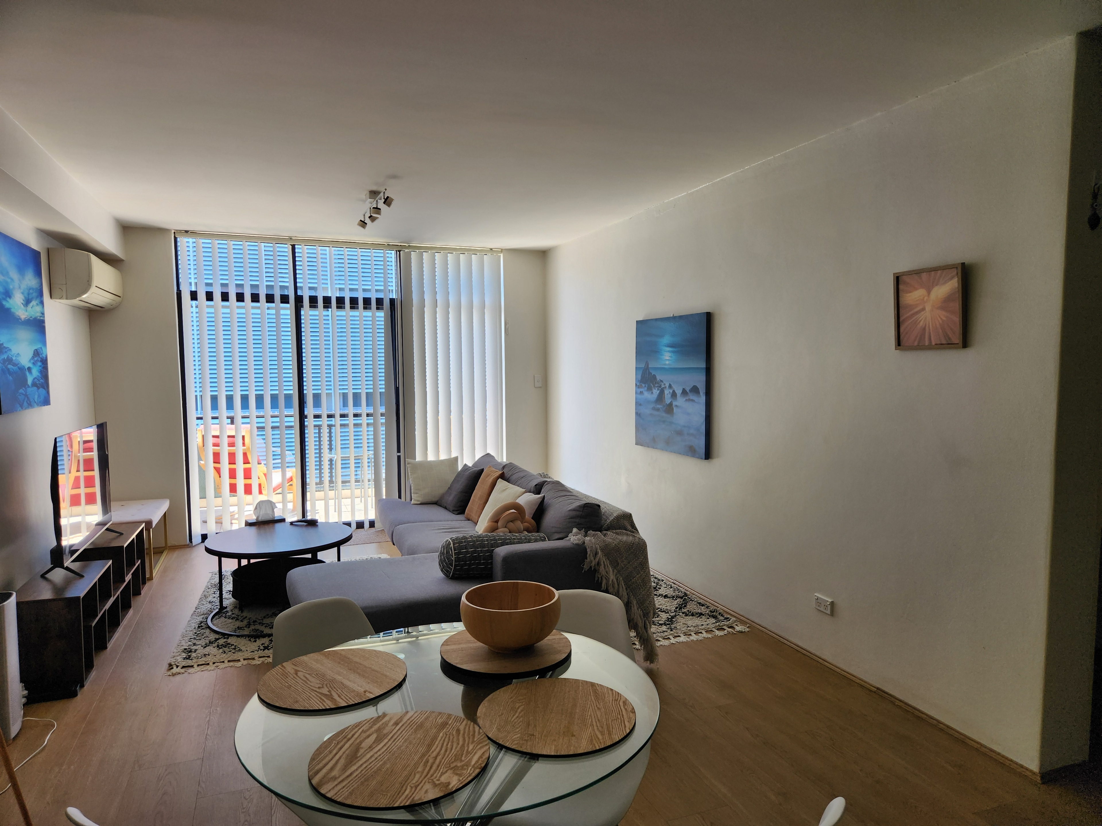 Photo of room in 2220 4